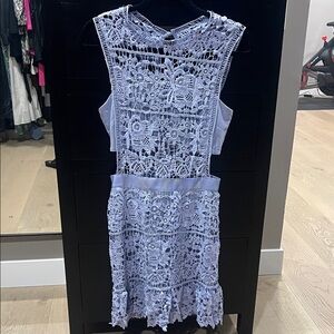 Elegant Lace Sleeveless Dress in Light Blue/Lavender